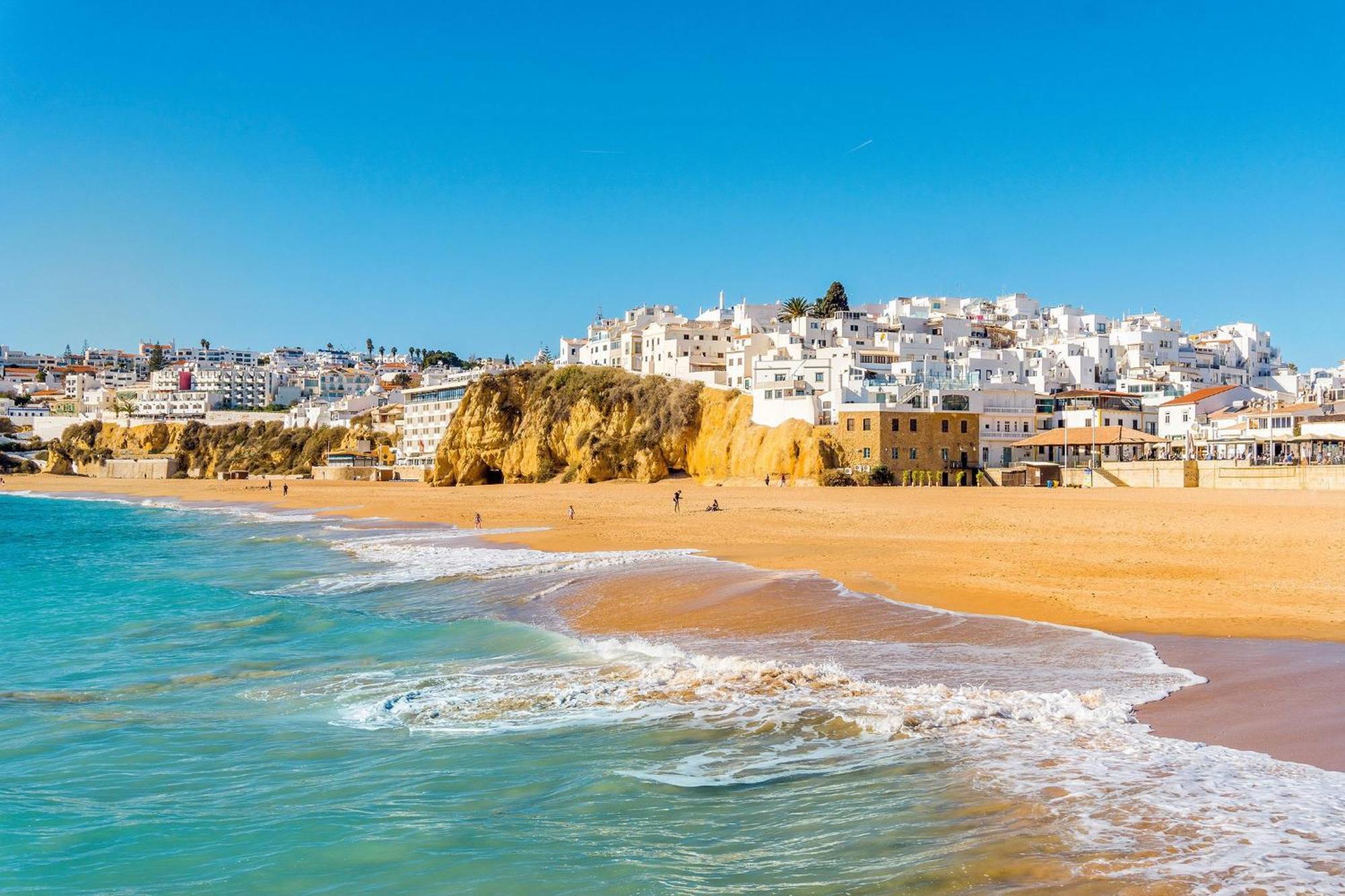 Albufeira Modern 4 With Pool By Homing Leilighet Eksteriør bilde